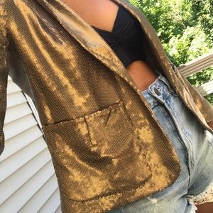 Gold blazer <3